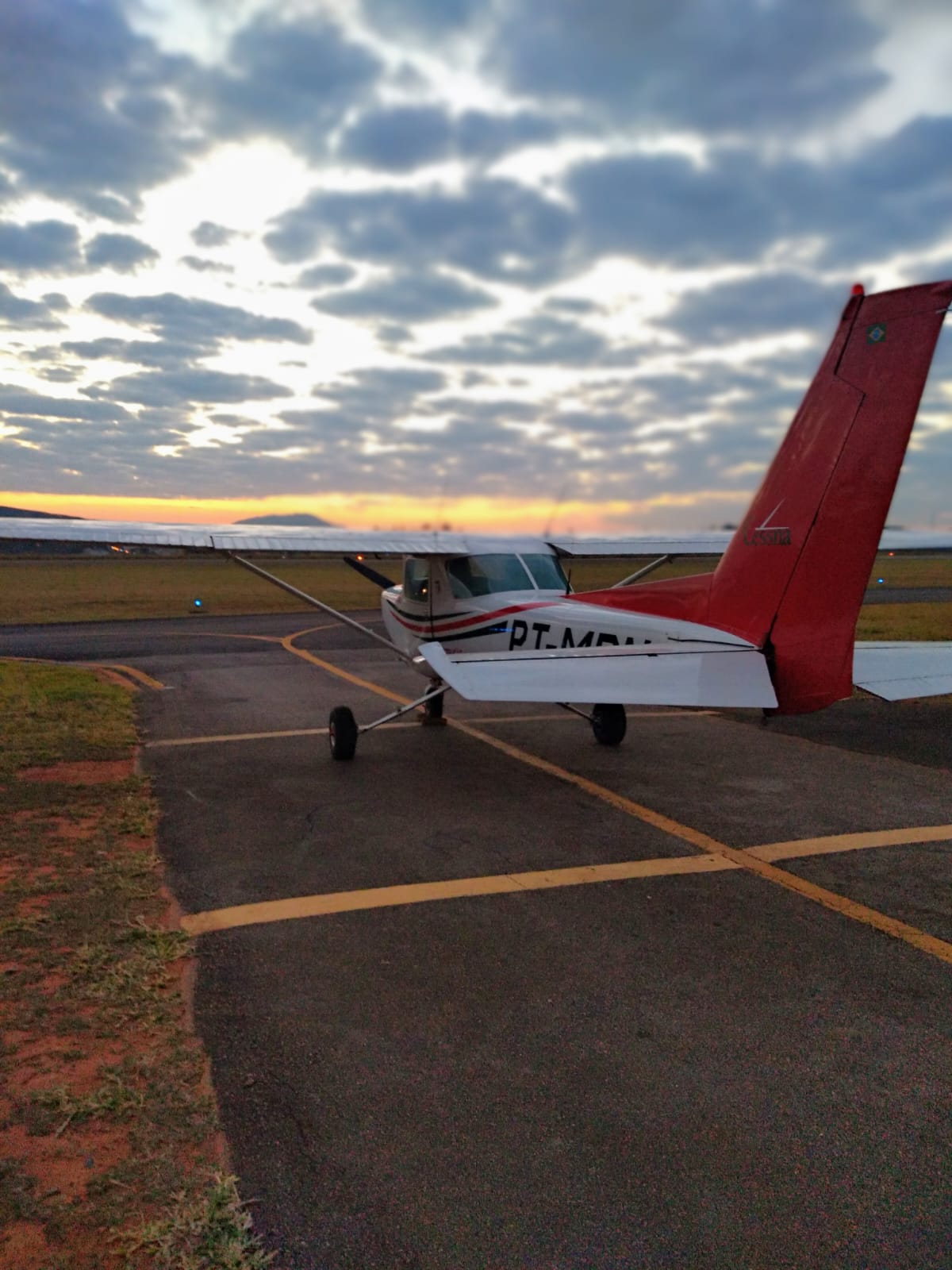 Aeronave Cessna Nuvens Patio